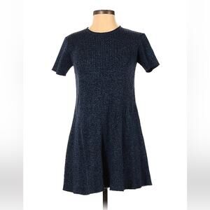 Clover blue ribbed knit short sleeved dress, size small